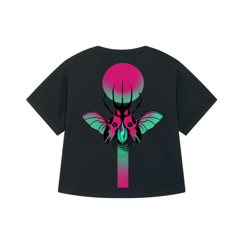 Black - Beetle Bat - Urbanwear T-shirt - Girl - Hell is Better
